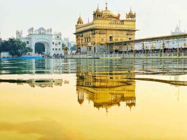 Chandigarh to Amritsar Taxi Service – Golden Temple Trips